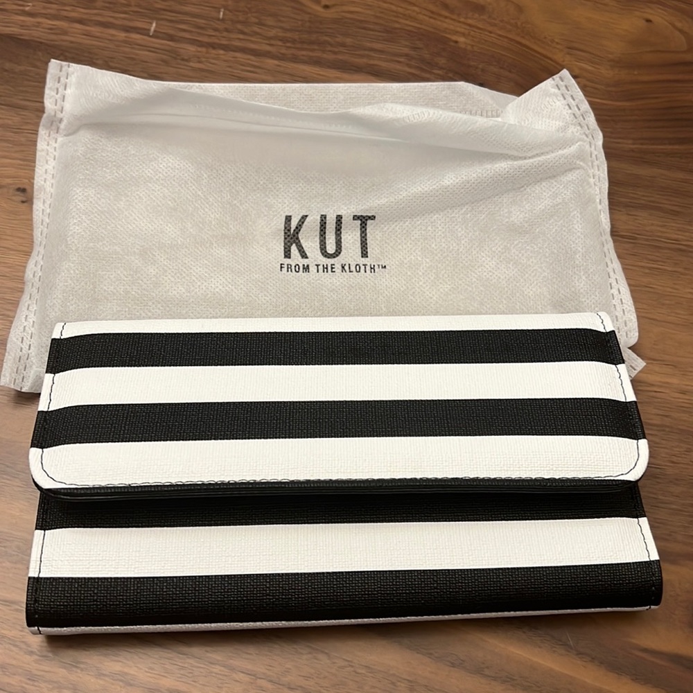 Brand New Kut From the Cloth wallet